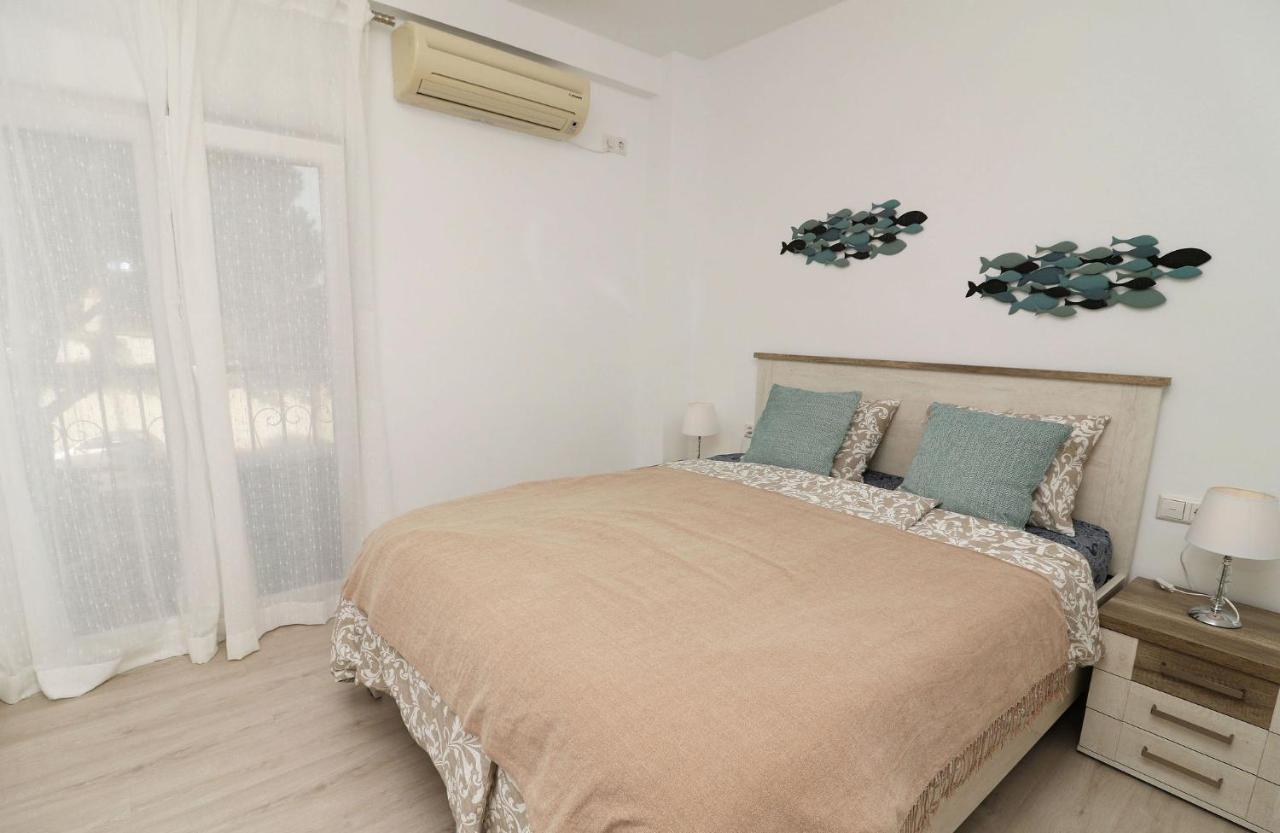 Family Apartment Walking Distance To The Sea And All Amenities Sitio de Calahonda Dış mekan fotoğraf